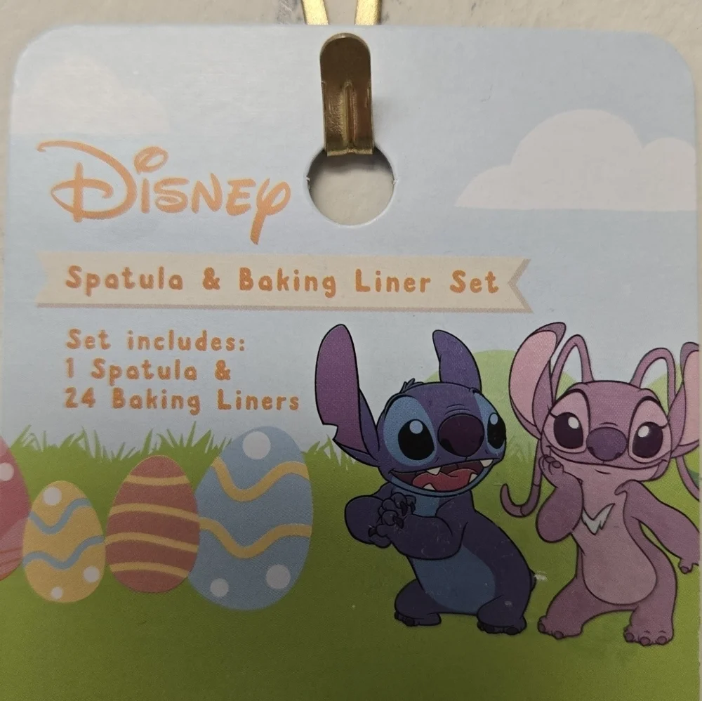 Disney Stitch Spring Floral Spatula & Baking Liner Baking Set
